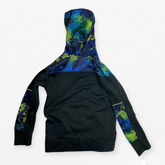 Boys Youth champion Place Black and Blue Kids Hoodie and gray crew neck sweater - Picture 6 of 6